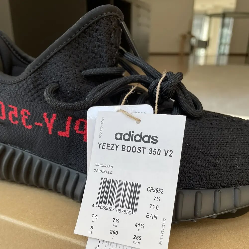 YEEZY BOOST 350 BLACK/RED