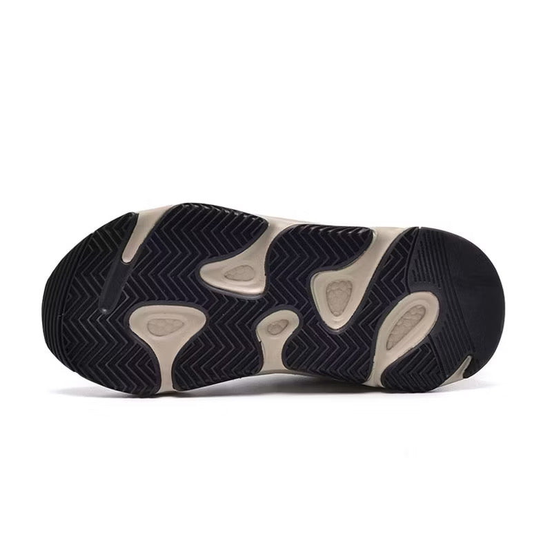 YEEZY BOOST 700 CREAM