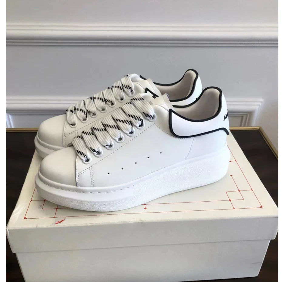 ALEXANDER MCQUEEN LARRY